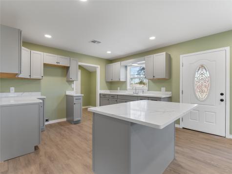2110 Horn Road Bay City TX 77414