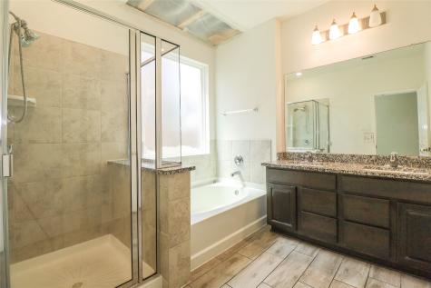 1418 Red Hills Drive Rosharon TX 77583