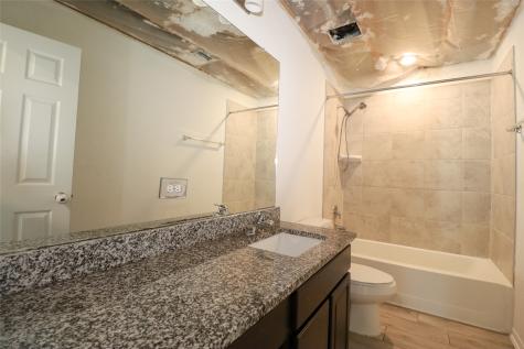 1418 Red Hills Drive Rosharon TX 77583