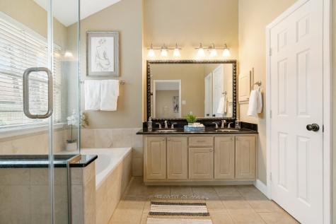 15 Paddock Pines Place The Woodlands TX 77382