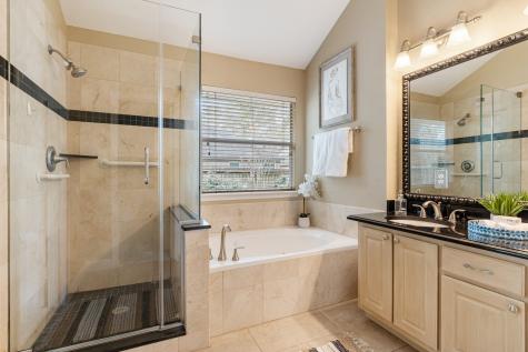 15 Paddock Pines Place The Woodlands TX 77382