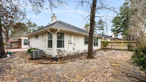 15 Paddock Pines Place The Woodlands TX 77382