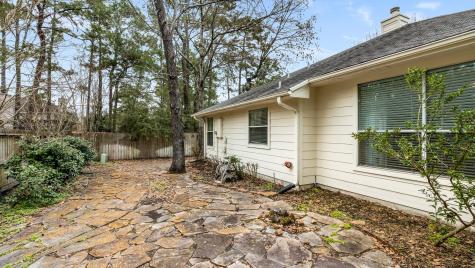 15 Paddock Pines Place The Woodlands TX 77382