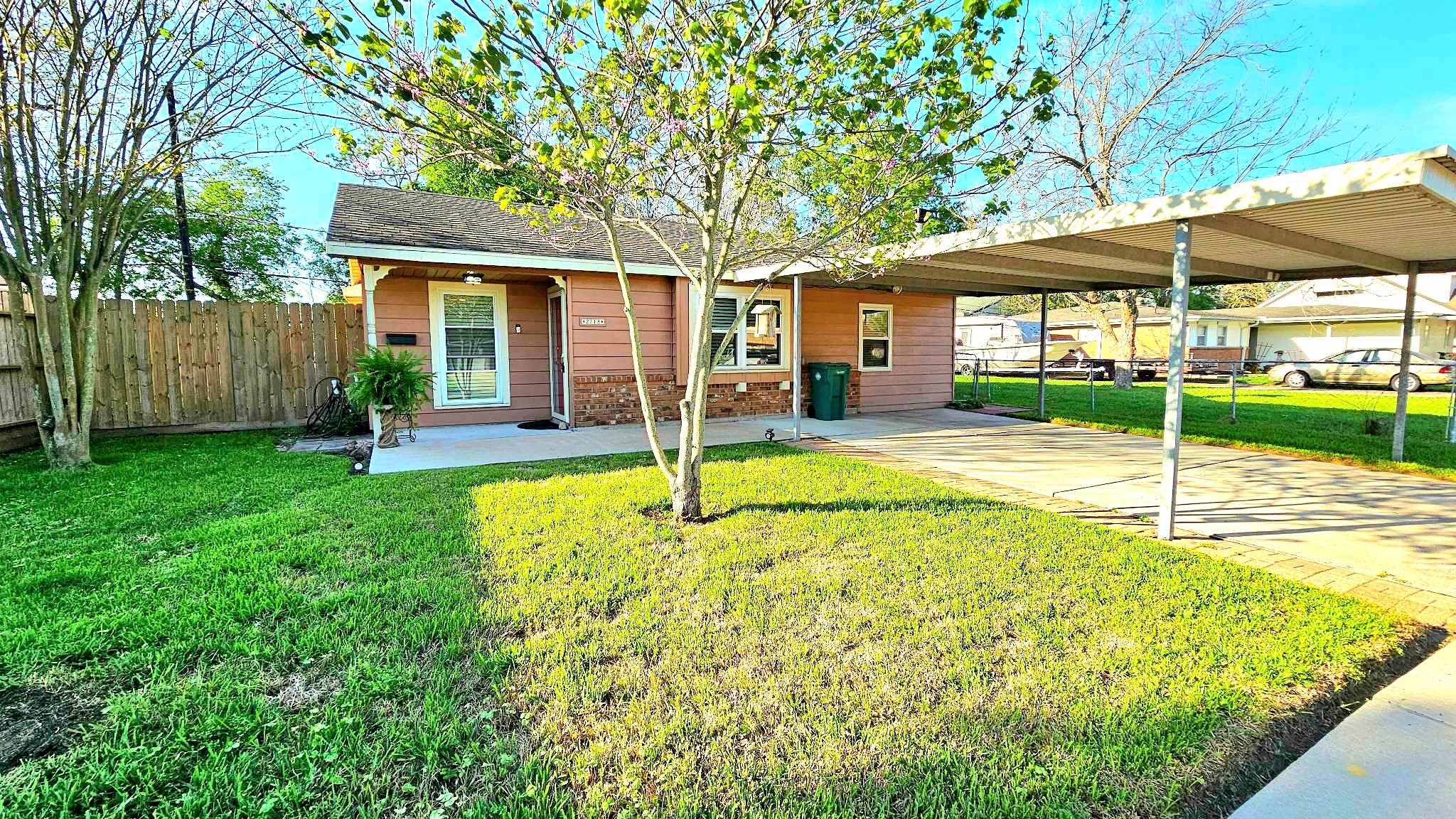 2718 Martin Street Pasadena TX 77502