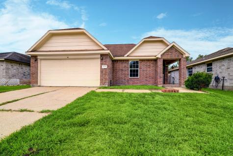 4015 Cary Creek Drive Baytown TX 77521