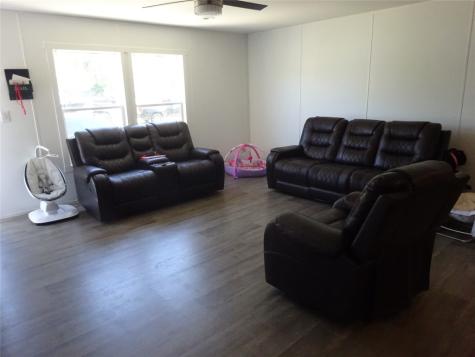 1183 Road 5263 Cleveland TX 77327