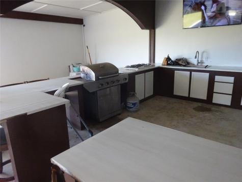 1183 Road 5263 Cleveland TX 77327