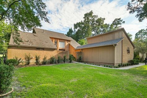 236 Springs Edge Drive Montgomery TX 77356