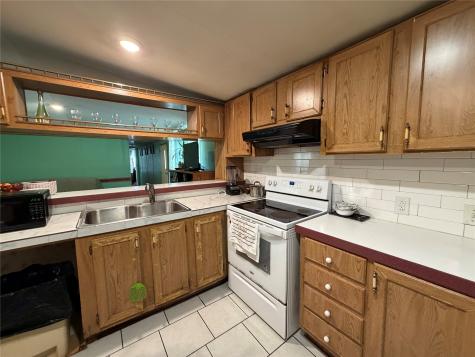 1100 Liberty Avenue Livingston TX 77351