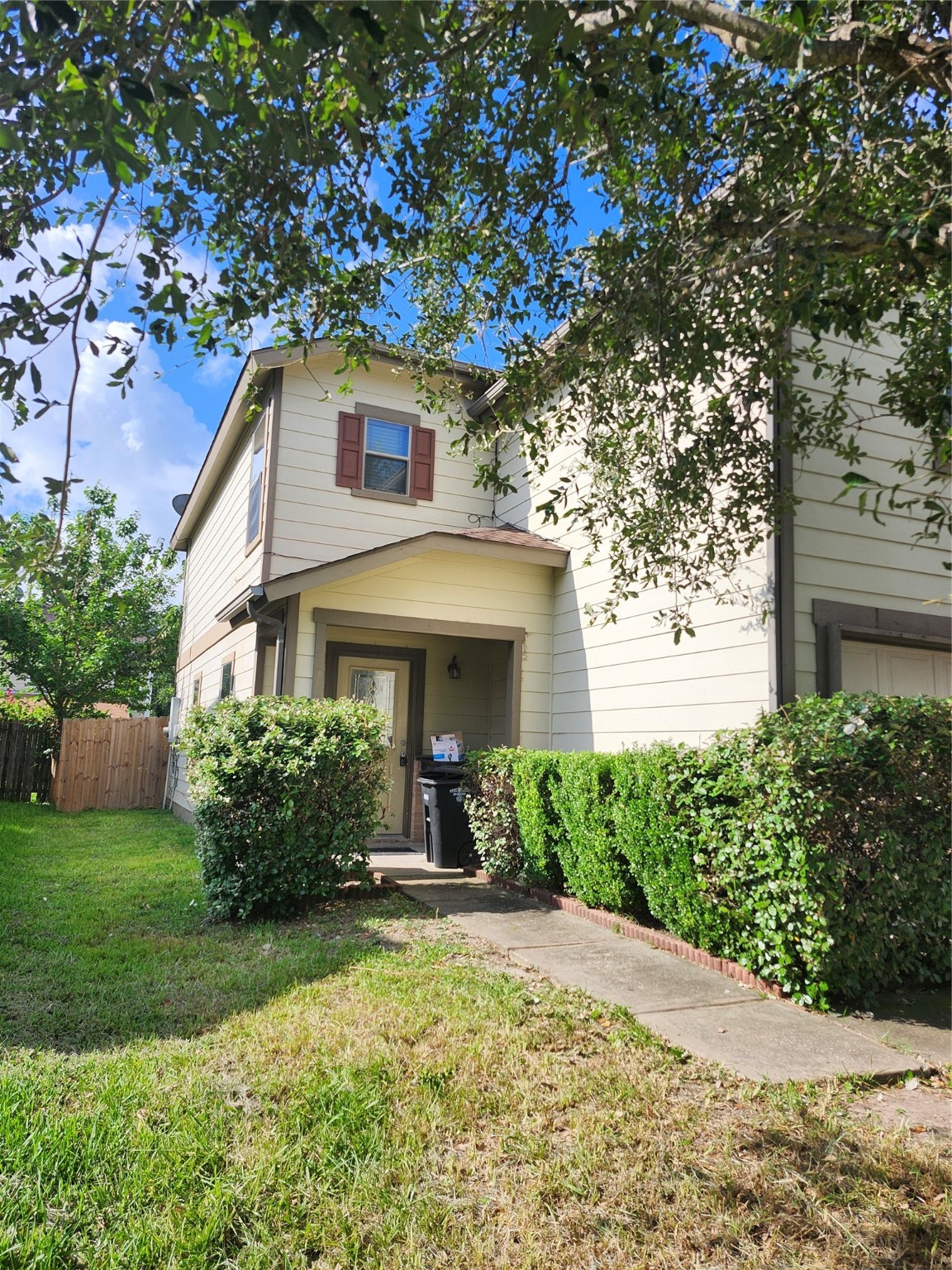 354 Remington Harbor Court Houston TX 77073