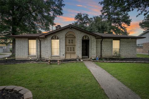 2203 Millhouse Road Houston TX 77073