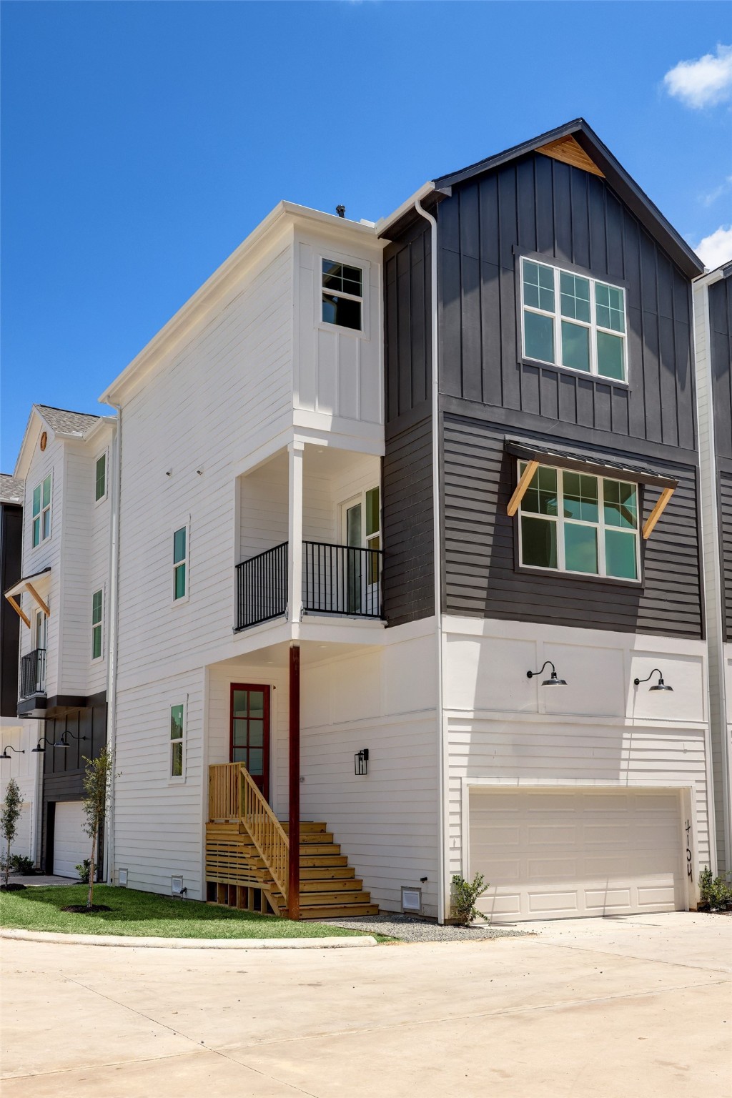 4102 Oak Iron Lane Houston TX 77092