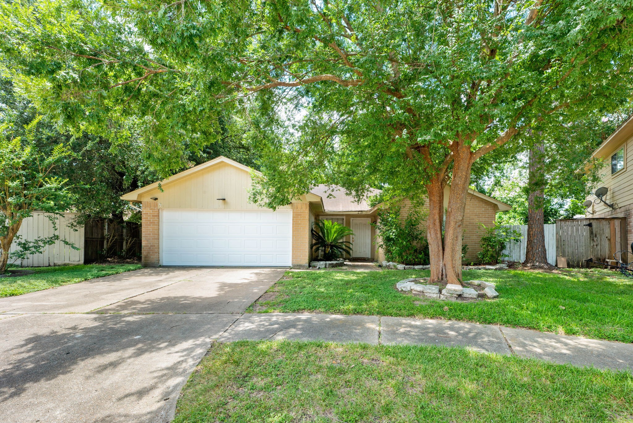 7722 Sorbete Drive Houston TX 77083