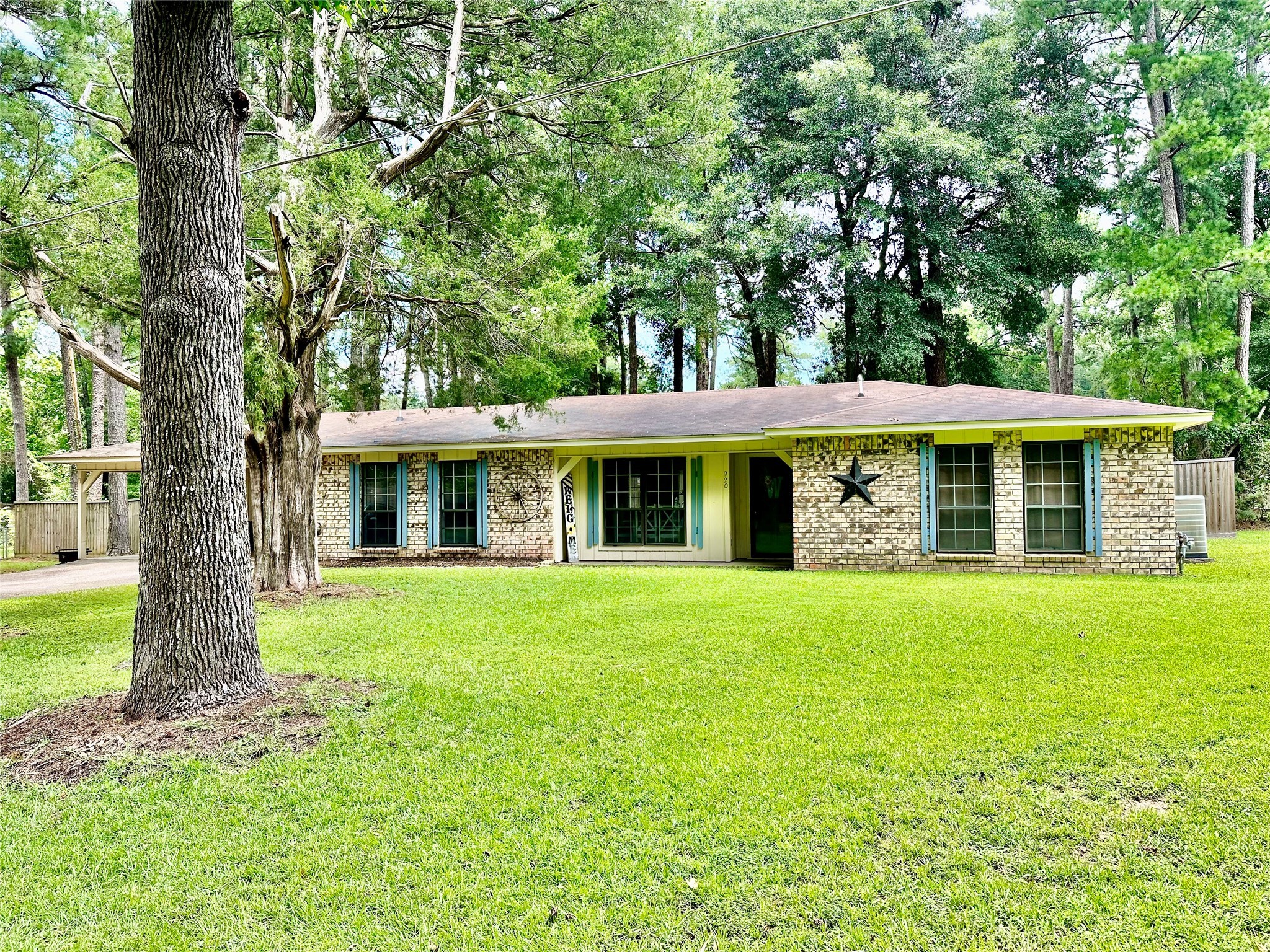 920 N Nellius Street Woodville TX 75979