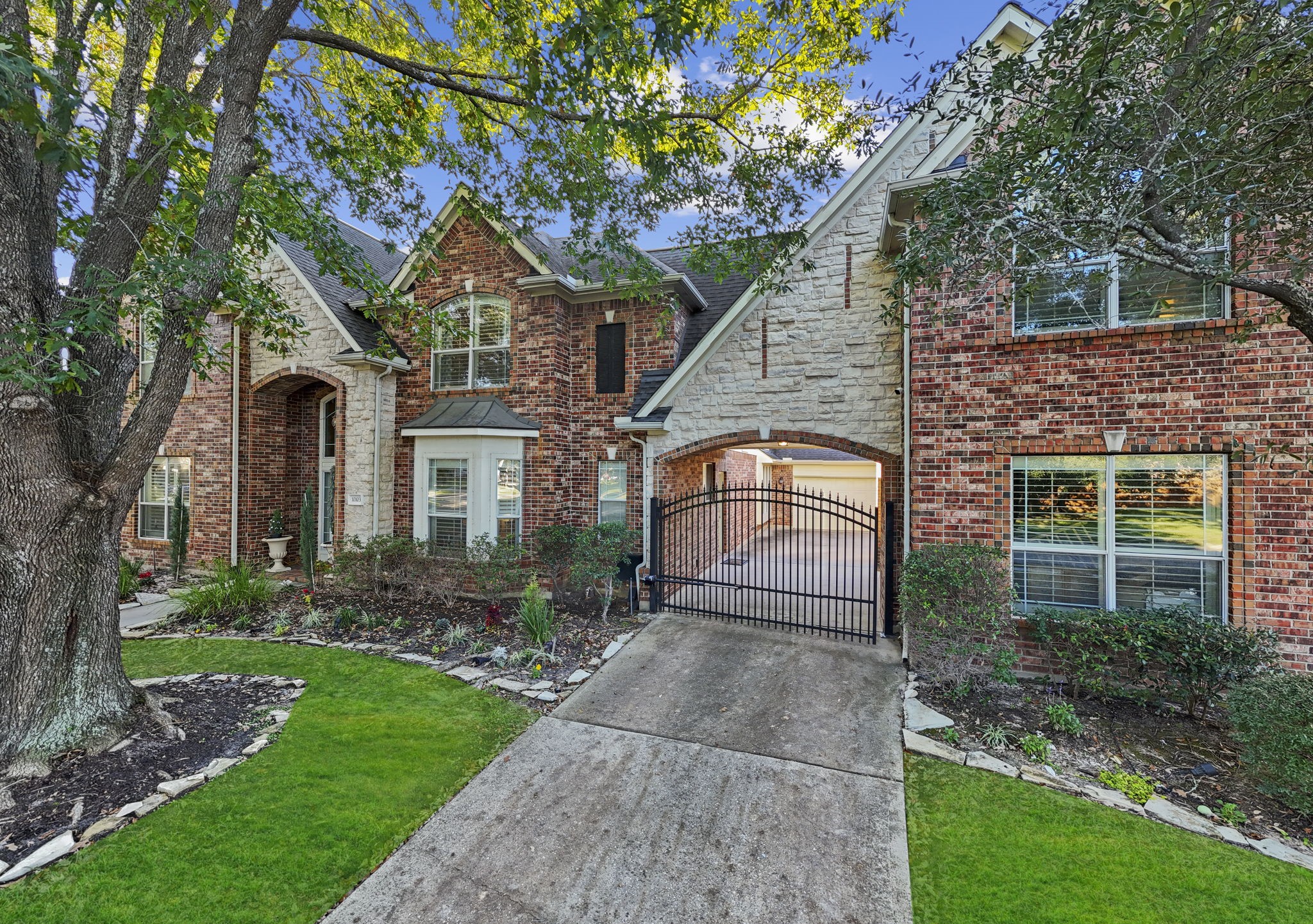 10103 Earlington Manor Drive Spring TX 77379