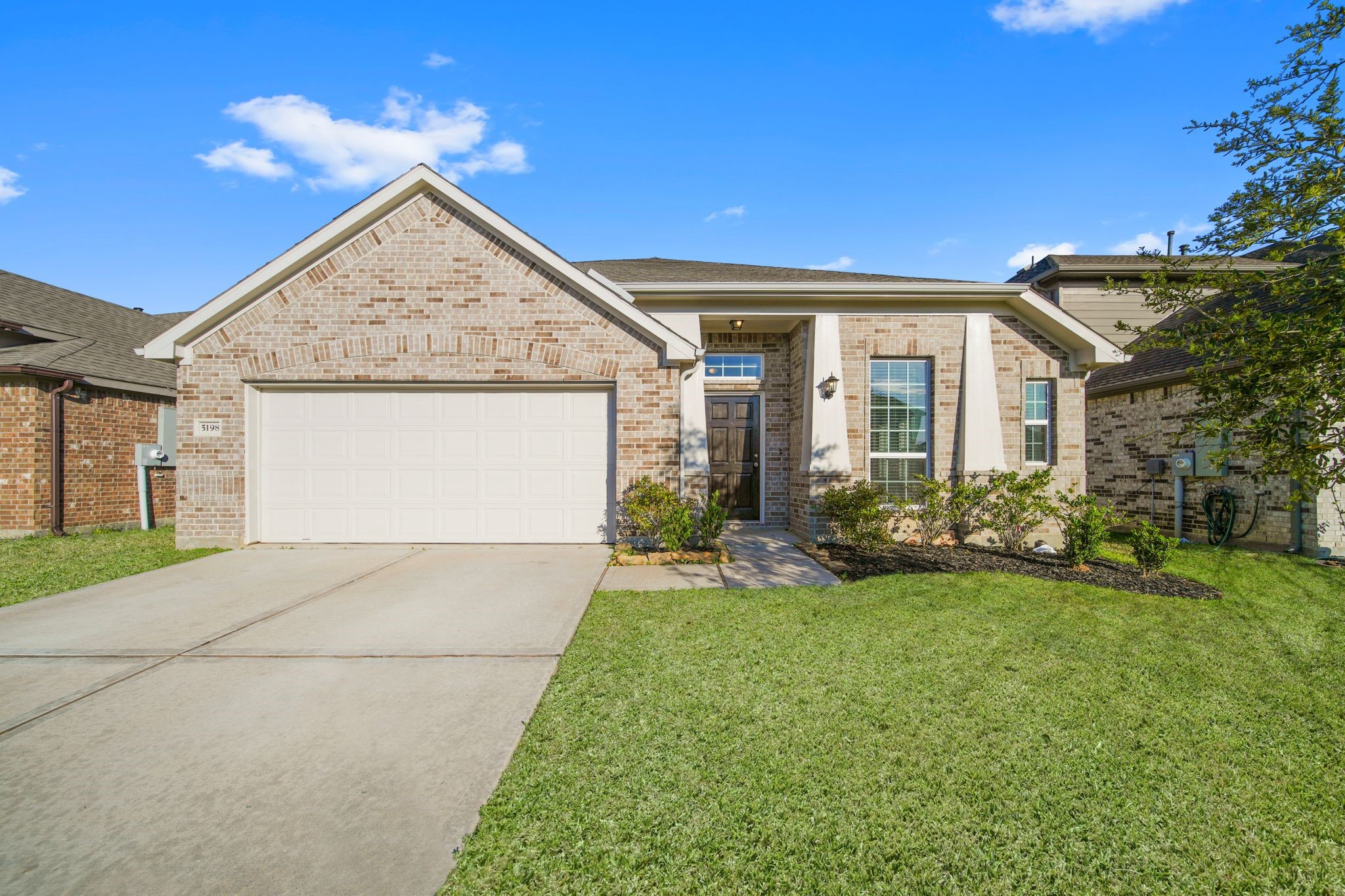 5198 Dry Hollow Drive Alvin TX 77511