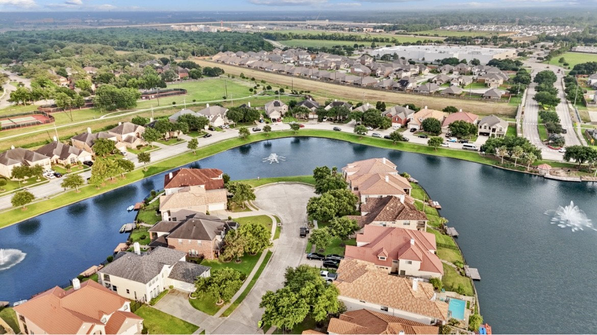 3119 Lake Shore Harbour Drive Missouri City TX 77459