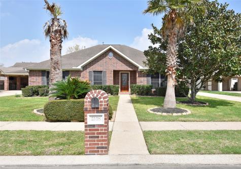 2118 Paintbrush Avenue League City TX 77573