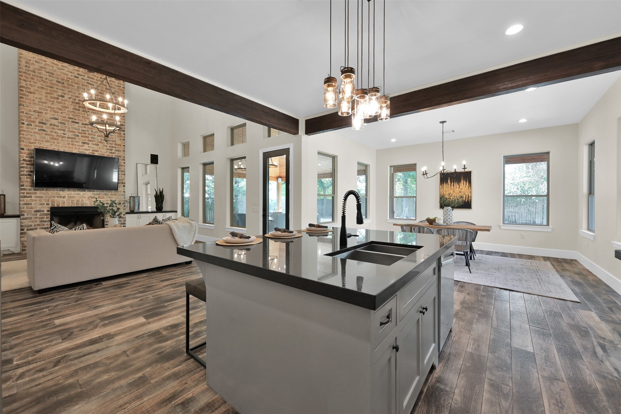 5807 Weisinger Drive Magnolia TX 77354