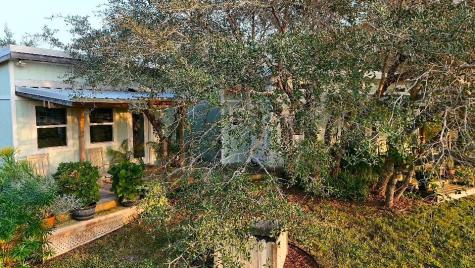 178 Kluge Trail Rockport TX 78382