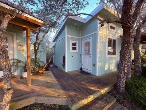 178 Kluge Trail Rockport TX 78382