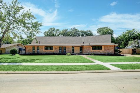 1003 Woodland Drive El Lago TX 77586