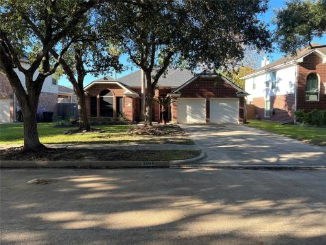 3132 Moonlit Lake Circle League City TX 77573