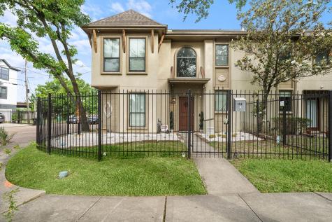 3416 Street Emanuel Street Houston TX 77004