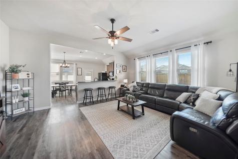 2533 Holly Laurel Manor Conroe TX 77304