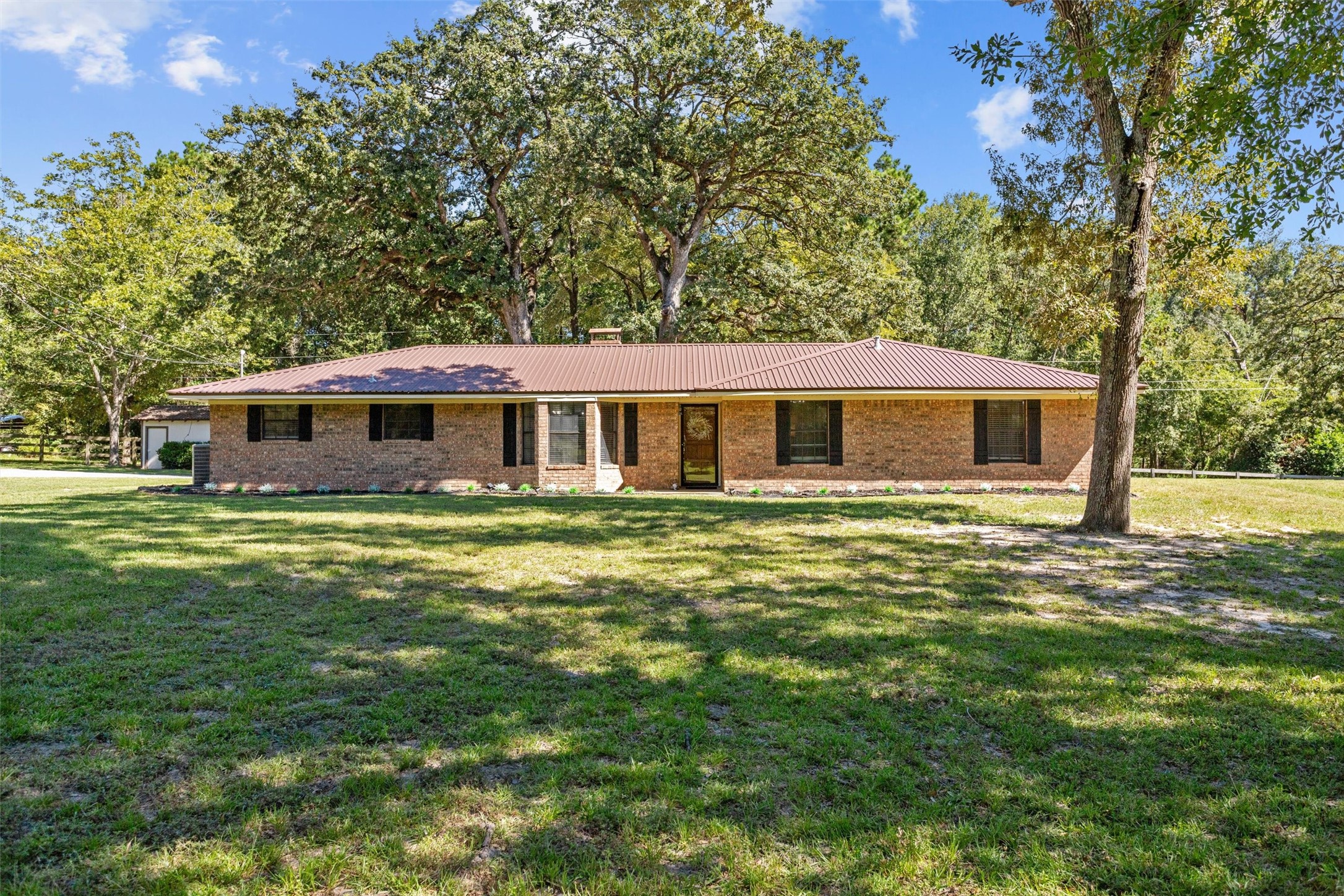 186 County Road 2304 Grapeland TX 75844