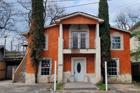 1111 E 27th Street Houston TX 77009