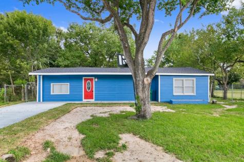 619 Avenue B La Marque TX 77568