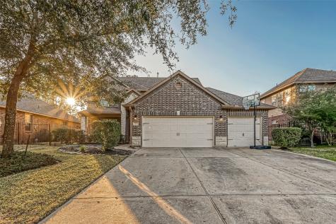 67 S Greenprint Circle Tomball TX 77375