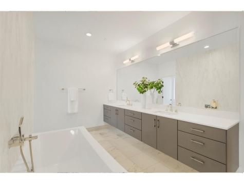 1912 Kipling Street Houston TX 77098