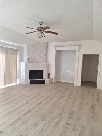 4030 Knoll Glen Drive Houston TX 77082