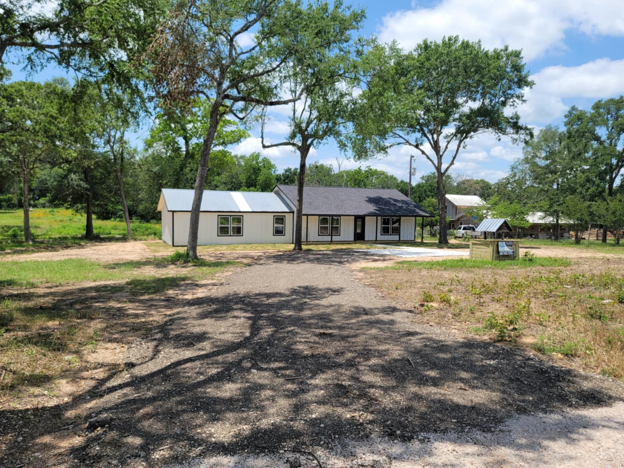 24481 Faith Lane Hempstead TX 77445