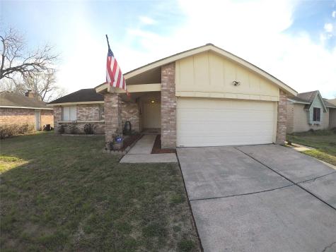 17006 Blackhawk Boulevard Friendswood TX 77546