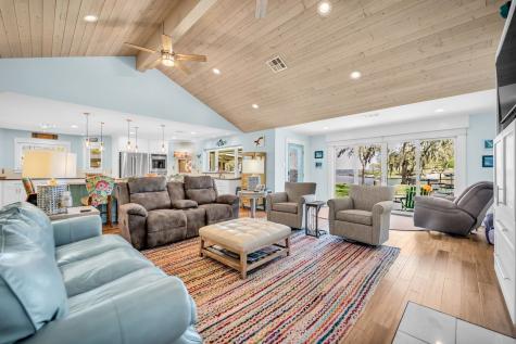 310 Cove Loop Coldspring TX 77331
