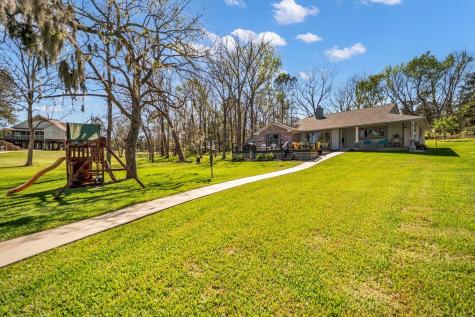 310 Cove Loop Coldspring TX 77331