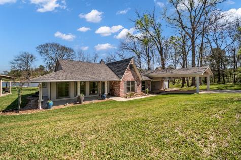 310 Cove Loop Coldspring TX 77331