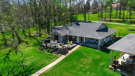 310 Cove Loop Coldspring TX 77331