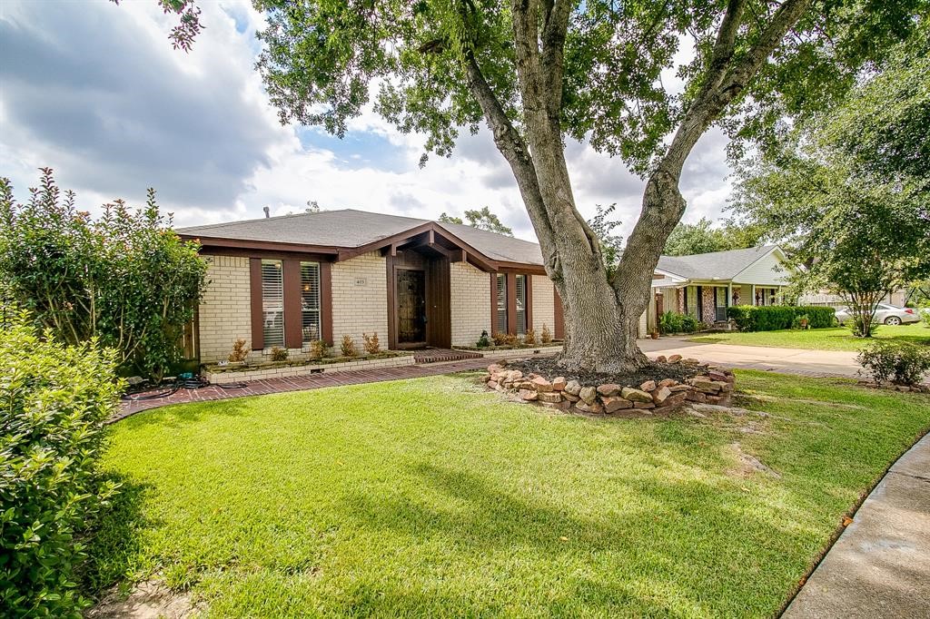 403 Skywood Drive Houston TX 77090