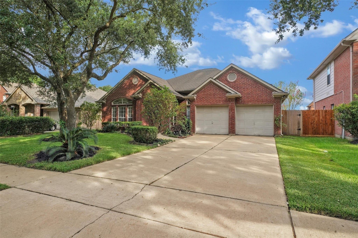 3133 Moonlit Lake Circle League City TX 77573