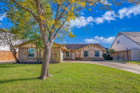 10002 Sageplum Drive Houston TX 77089