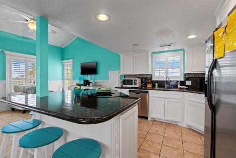 4125 5th Street Galveston TX 77554