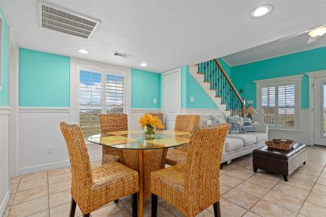 4125 5th Street Galveston TX 77554