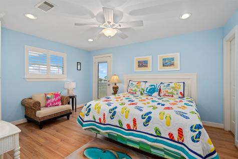 4125 5th Street Galveston TX 77554