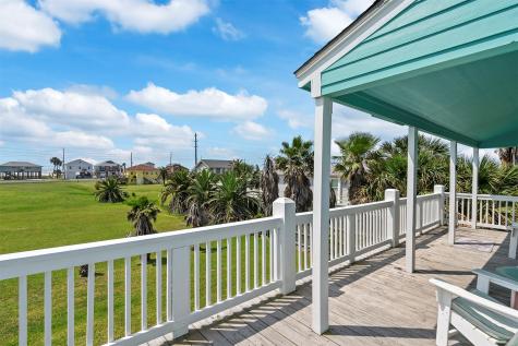 4125 5th Street Galveston TX 77554