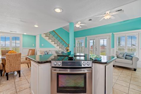 4125 5th Street Galveston TX 77554