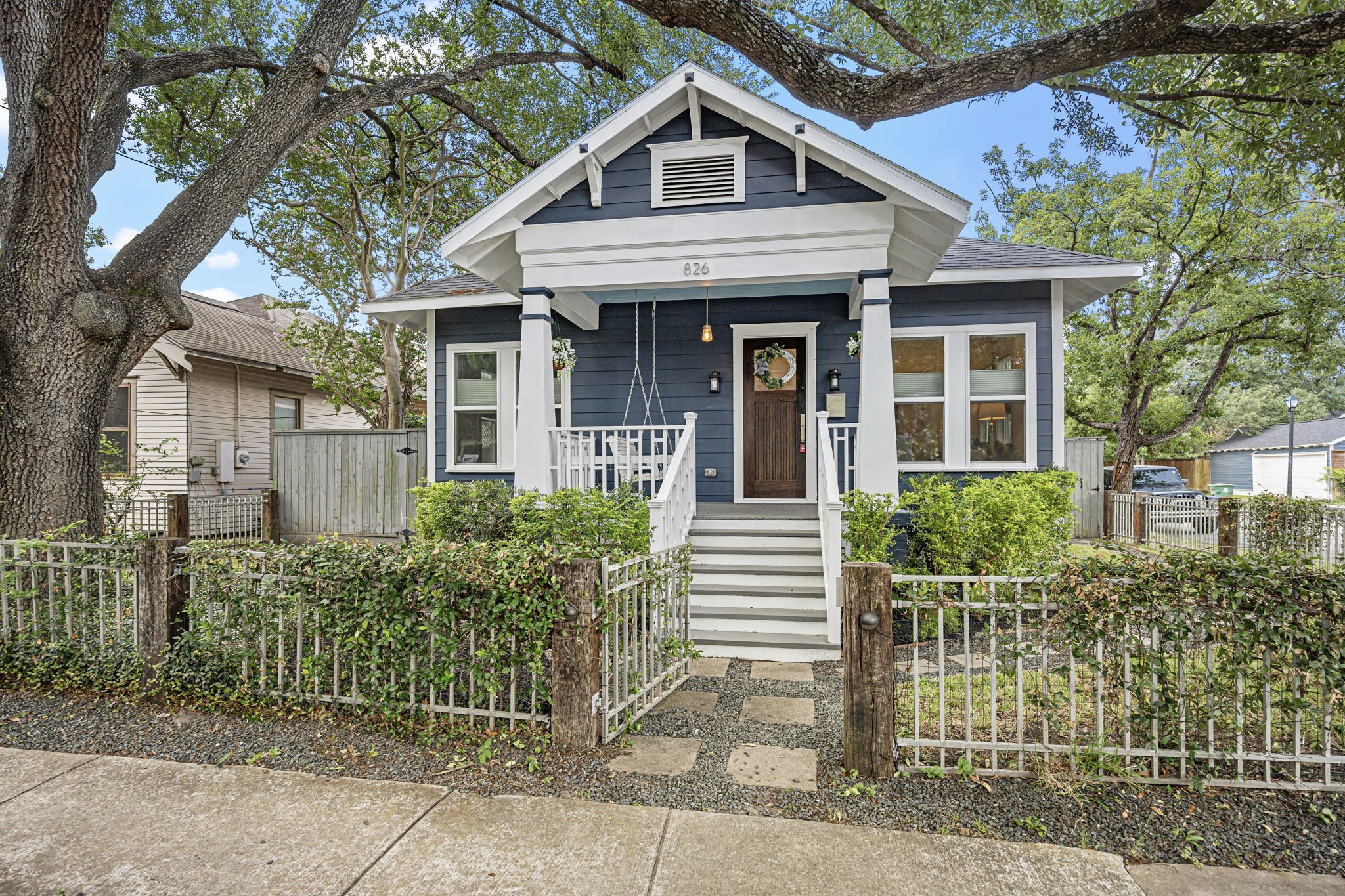 826 Omar Street Houston TX 77009